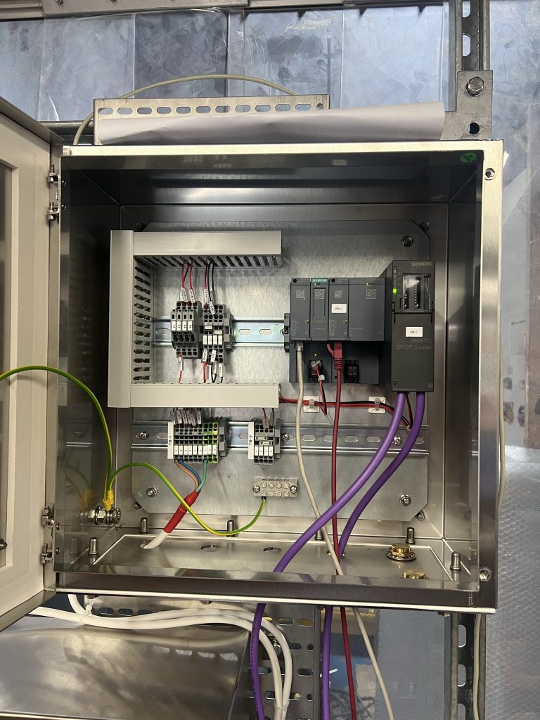EDR Remote Communications Unit